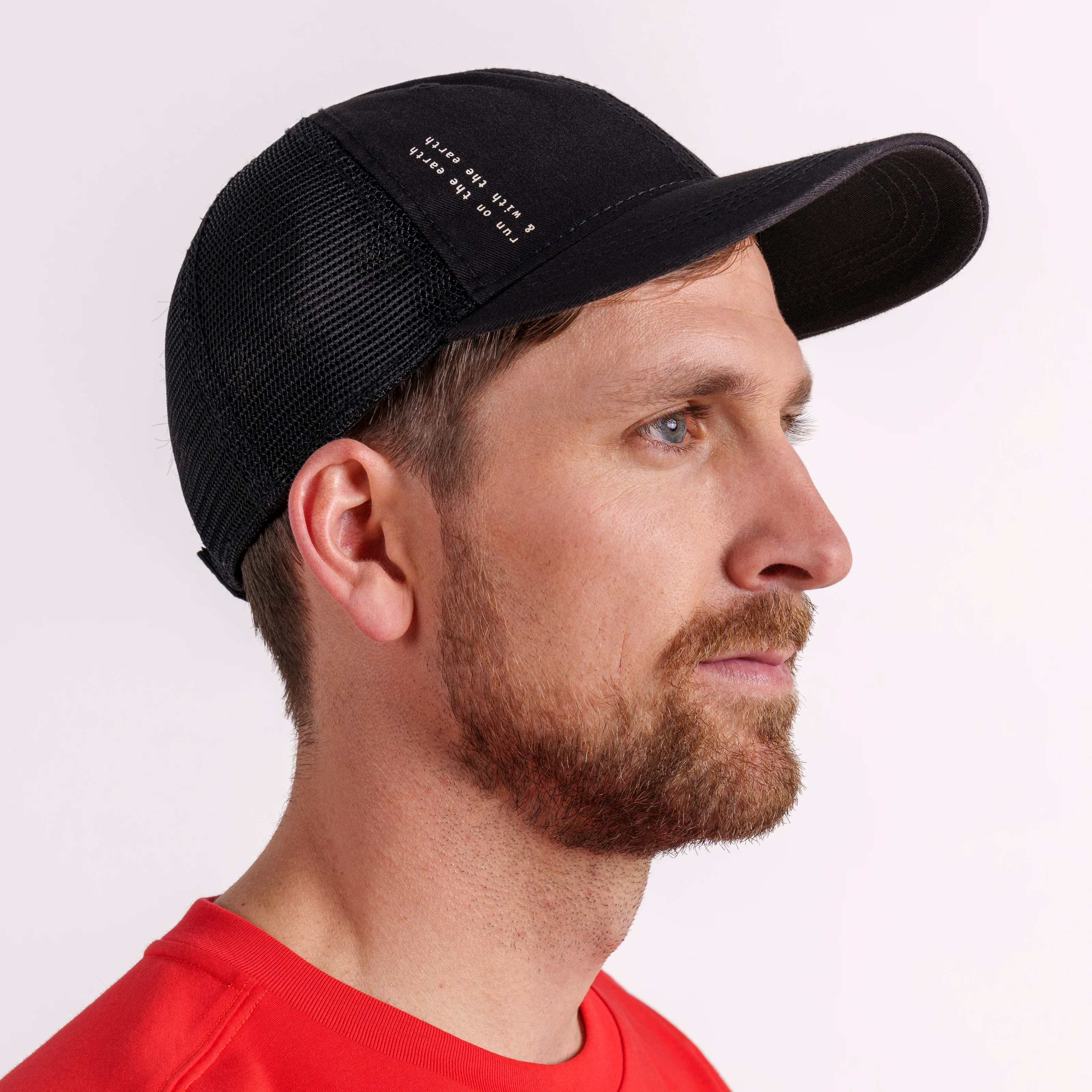 LEGEND RUNNING TRUCKER HAT