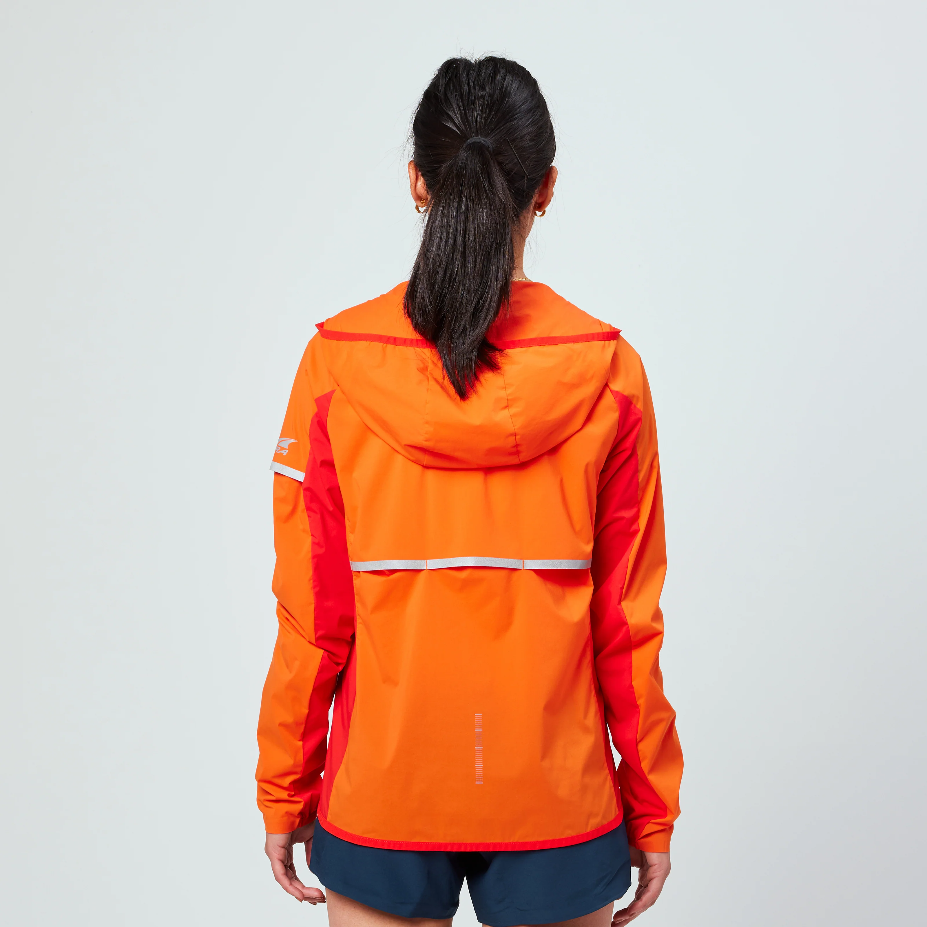 Women's Trail Wind Jacket - Image 2