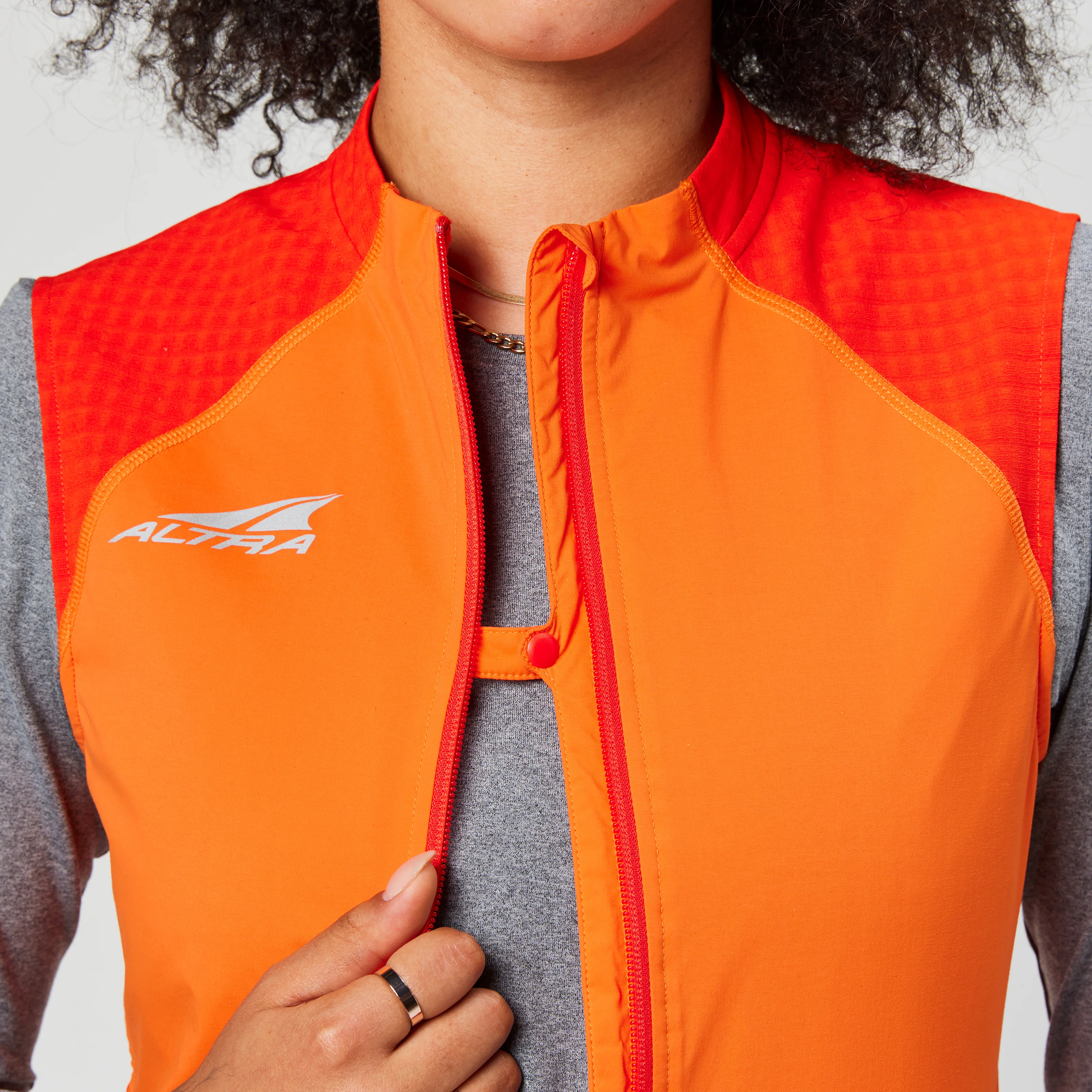 Women's Trail Wind Vest - Image 9